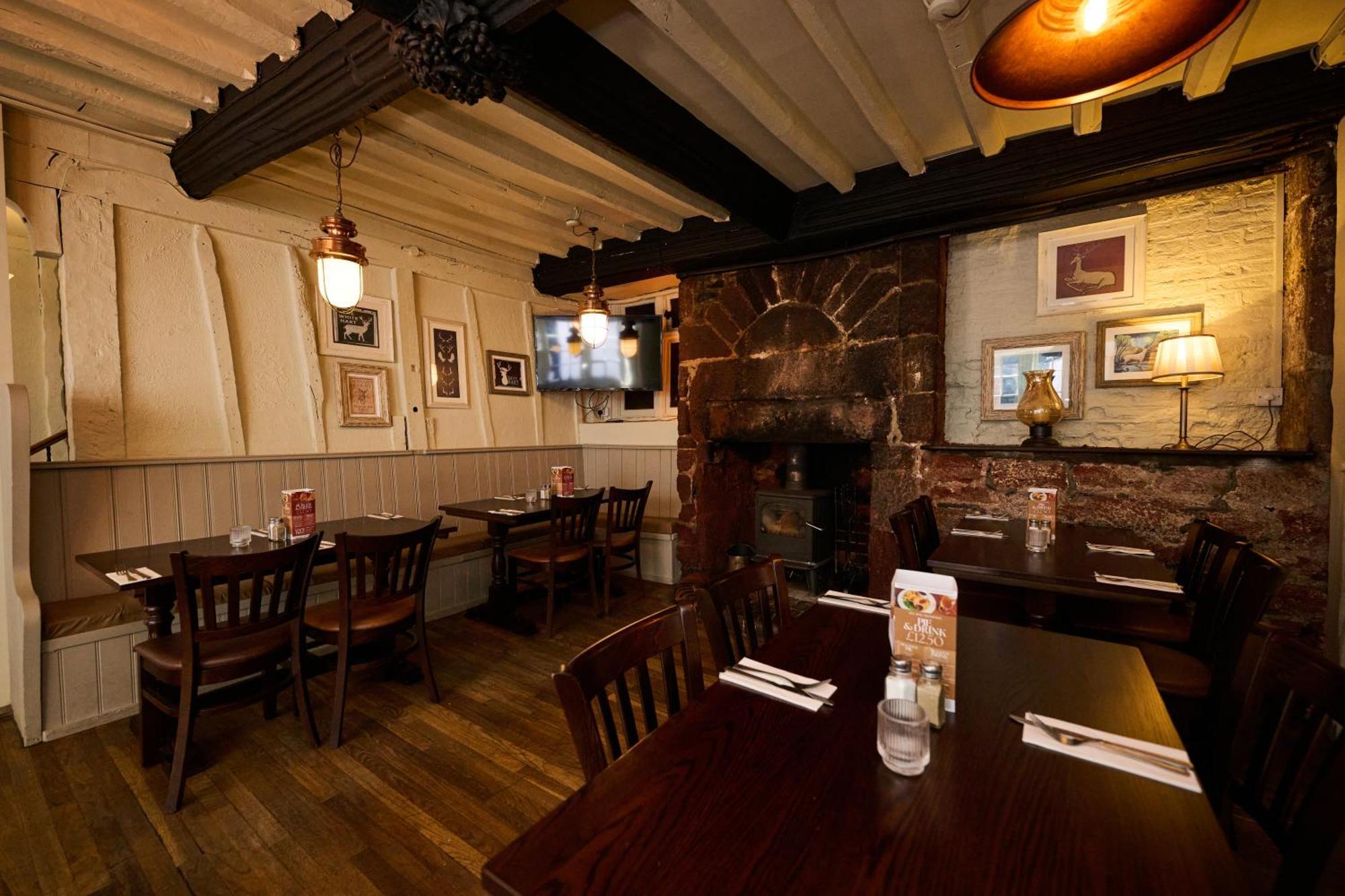 White Hart, Exeter By Marston'S Inns Zewnętrze zdjęcie