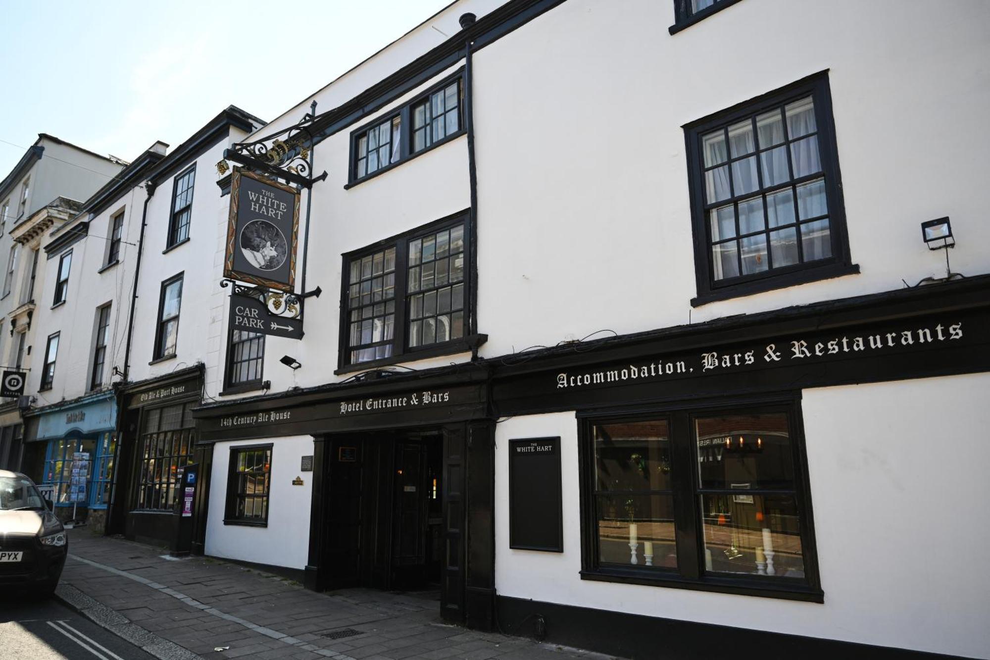 White Hart, Exeter By Marston'S Inns Zewnętrze zdjęcie